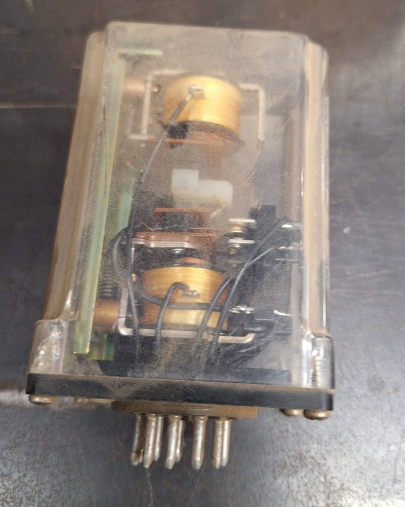USED 11 Pin DPDT Latching Relay