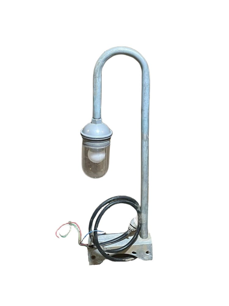 Aluminum Pivot Light Assembly